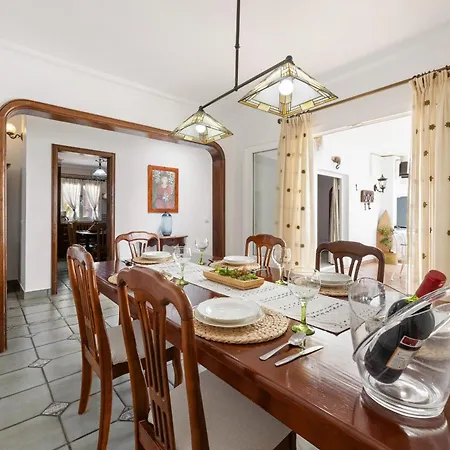Casa Strelitzia By Escape